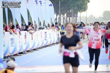 BINH DUONG NEW CITY HALF MARATHON 2024 - Ảnh #1764126