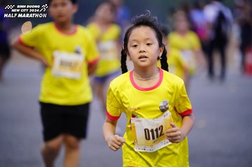 BINH DUONG NEW CITY HALF MARATHON 2024 - Ảnh #1725432