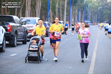 BINH DUONG NEW CITY HALF MARATHON 2024 - Ảnh #1755362