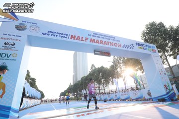 BINH DUONG NEW CITY HALF MARATHON 2024 - Ảnh #1820280