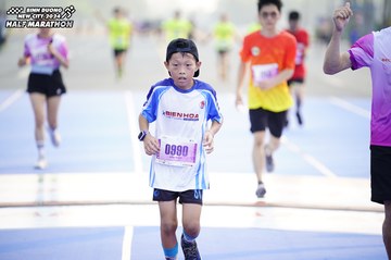 BINH DUONG NEW CITY HALF MARATHON 2024 - Ảnh #1757695