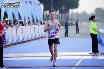 BINH DUONG NEW CITY HALF MARATHON 2024 - Ảnh #1770893