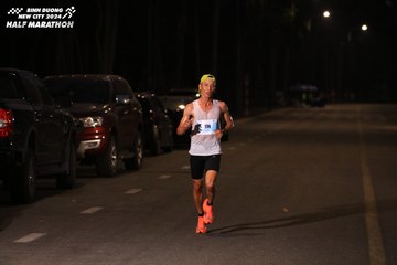 BINH DUONG NEW CITY HALF MARATHON 2024 - Ảnh #1739846