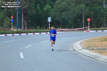 BINH DUONG NEW CITY HALF MARATHON 2024 - Ảnh #1735059
