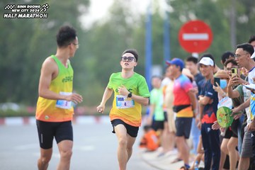 BINH DUONG NEW CITY HALF MARATHON 2024 - Ảnh #1736597