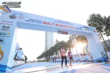 BINH DUONG NEW CITY HALF MARATHON 2024 - Ảnh #1819737