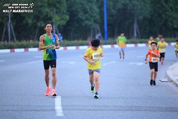 BINH DUONG NEW CITY HALF MARATHON 2024 - Ảnh #1726336