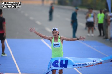BINH DUONG NEW CITY HALF MARATHON 2024 - Ảnh #1738624