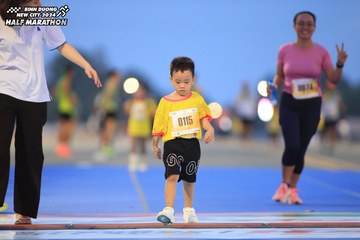 BINH DUONG NEW CITY HALF MARATHON 2024 - Ảnh #1728661