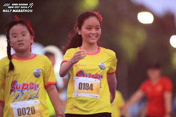 BINH DUONG NEW CITY HALF MARATHON 2024 - Ảnh #1724446