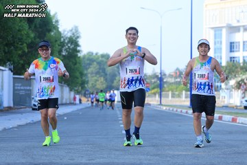 BINH DUONG NEW CITY HALF MARATHON 2024 - Ảnh #1766737