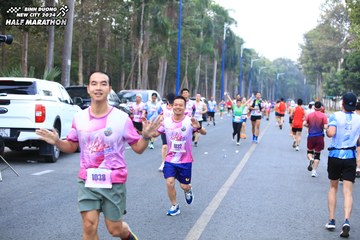 BINH DUONG NEW CITY HALF MARATHON 2024 - Ảnh #1750092
