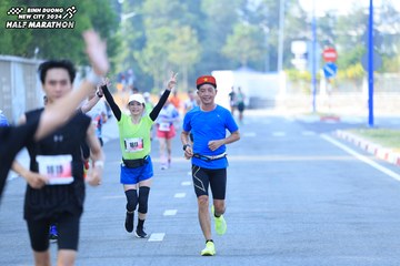 BINH DUONG NEW CITY HALF MARATHON 2024 - Ảnh #1769059