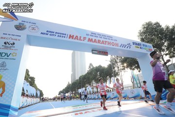BINH DUONG NEW CITY HALF MARATHON 2024 - Ảnh #1821373