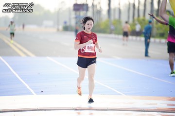 BINH DUONG NEW CITY HALF MARATHON 2024 - Ảnh #1757094