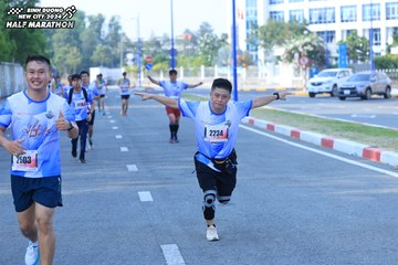 BINH DUONG NEW CITY HALF MARATHON 2024 - Ảnh #1770792