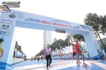 BINH DUONG NEW CITY HALF MARATHON 2024 - Ảnh #1820790