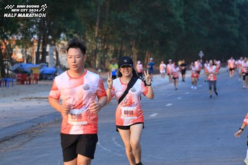 BINH DUONG NEW CITY HALF MARATHON 2024 - Ảnh #1772491