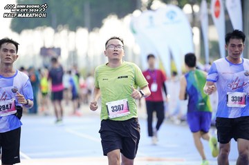 BINH DUONG NEW CITY HALF MARATHON 2024 - Ảnh #1759622