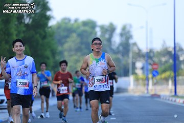 BINH DUONG NEW CITY HALF MARATHON 2024 - Ảnh #1763918