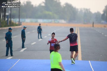 BINH DUONG NEW CITY HALF MARATHON 2024 - Ảnh #1738544