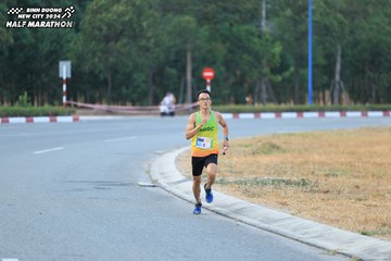 BINH DUONG NEW CITY HALF MARATHON 2024 - Ảnh #1735349