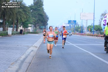 BINH DUONG NEW CITY HALF MARATHON 2024 - Ảnh #1765789