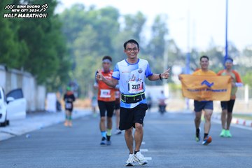 BINH DUONG NEW CITY HALF MARATHON 2024 - Ảnh #1767356