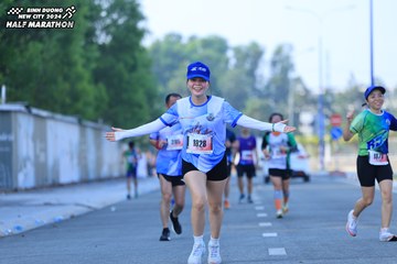 BINH DUONG NEW CITY HALF MARATHON 2024 - Ảnh #1767875
