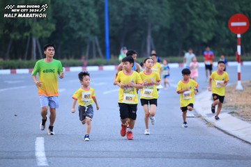 BINH DUONG NEW CITY HALF MARATHON 2024 - Ảnh #1726351