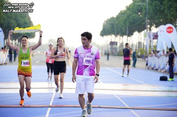 BINH DUONG NEW CITY HALF MARATHON 2024 - Ảnh #1758307