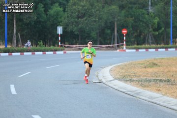 BINH DUONG NEW CITY HALF MARATHON 2024 - Ảnh #1735140