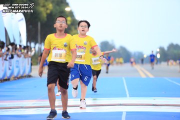 BINH DUONG NEW CITY HALF MARATHON 2024 - Ảnh #1727493
