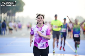 BINH DUONG NEW CITY HALF MARATHON 2024 - Ảnh #1763421