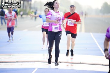 BINH DUONG NEW CITY HALF MARATHON 2024 - Ảnh #1757918