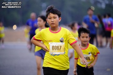 BINH DUONG NEW CITY HALF MARATHON 2024 - Ảnh #1725436