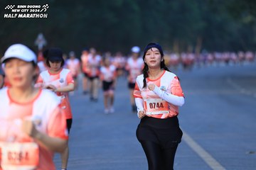 BINH DUONG NEW CITY HALF MARATHON 2024 - Ảnh #1772008
