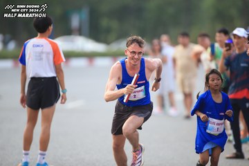BINH DUONG NEW CITY HALF MARATHON 2024 - Ảnh #1736240