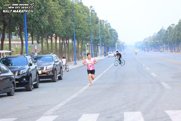 BINH DUONG NEW CITY HALF MARATHON 2024 - Ảnh #1739480