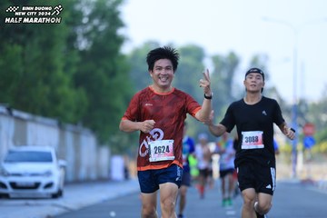 BINH DUONG NEW CITY HALF MARATHON 2024 - Ảnh #1763943