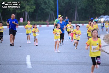 BINH DUONG NEW CITY HALF MARATHON 2024 - Ảnh #1726639