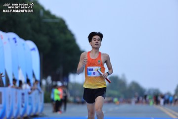 BINH DUONG NEW CITY HALF MARATHON 2024 - Ảnh #1737179