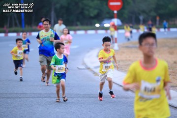 BINH DUONG NEW CITY HALF MARATHON 2024 - Ảnh #1726372