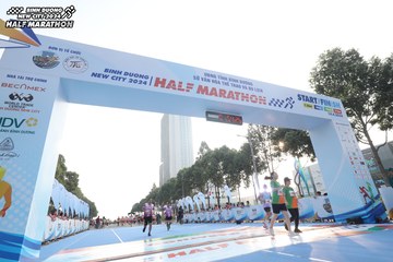 BINH DUONG NEW CITY HALF MARATHON 2024 - Ảnh #1821449