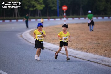 BINH DUONG NEW CITY HALF MARATHON 2024 - Ảnh #1726947