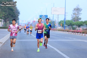 BINH DUONG NEW CITY HALF MARATHON 2024 - Ảnh #1766029