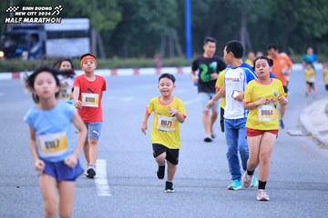 BINH DUONG NEW CITY HALF MARATHON 2024 - Ảnh #1726537
