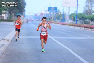 BINH DUONG NEW CITY HALF MARATHON 2024 - Ảnh #1764961