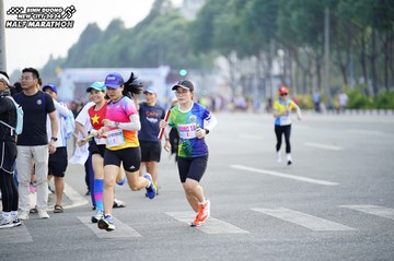 BINH DUONG NEW CITY HALF MARATHON 2024 - Ảnh #1729851