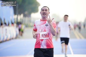 BINH DUONG NEW CITY HALF MARATHON 2024 - Ảnh #1760088